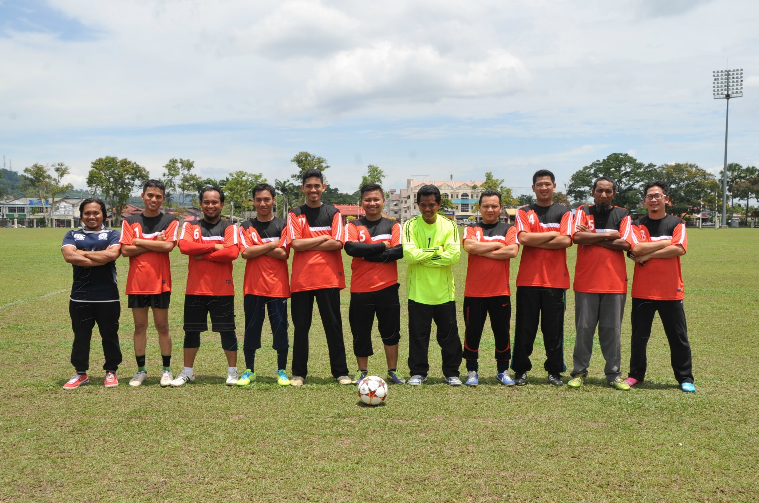 PRO 15 53 KIESTA HAS 6438